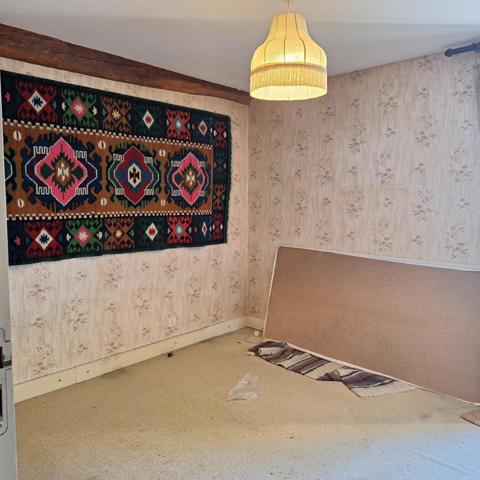 Maison 3 chambres avec cour et garage