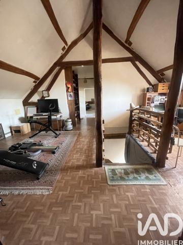 Maison à vendre 7 pièces 208 m² Saint-Valérien