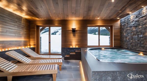 SERRE CHEVALIER LE-MONETIER-LES-BAINS Chalet d'exception de 448,55 m²