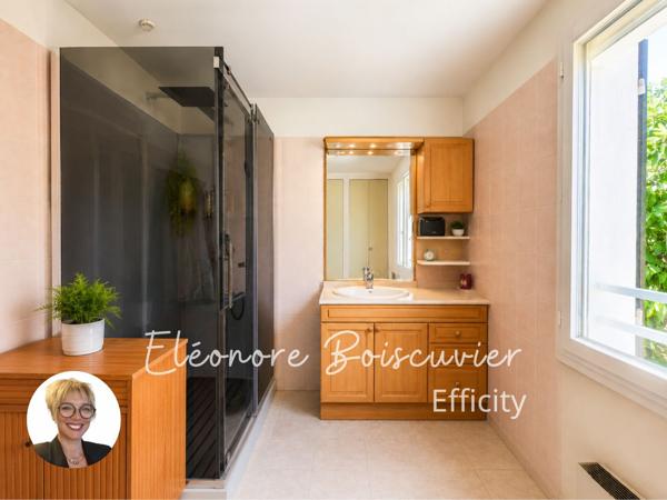Maison
         6 pièces
        - 106 m² 474 000 € *