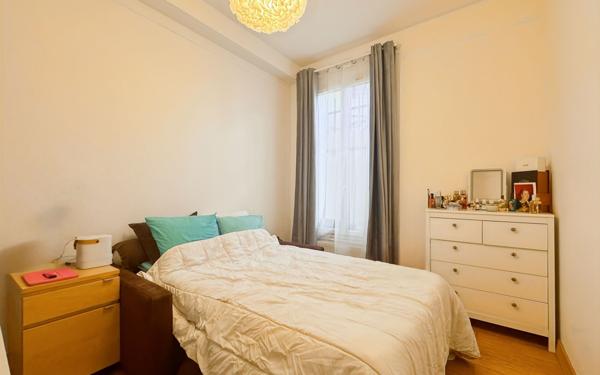 Appartement à vendre    4 pièces • 110 m2 Bagnolet