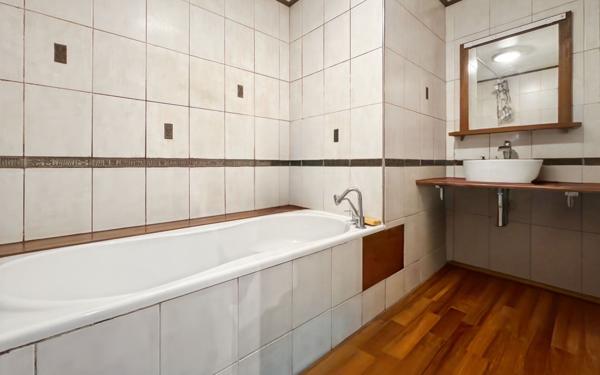 Appartement à vendre    4 pièces • 110 m2 Bagnolet