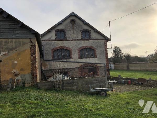 Maison d'habitation et appartement loué idéal investisseur