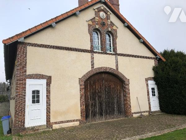 Maison d'habitation et appartement loué idéal investisseur