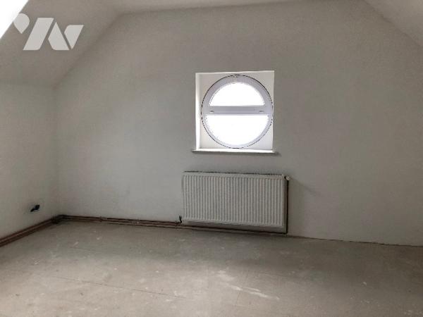 Maison d'habitation et appartement loué idéal investisseur