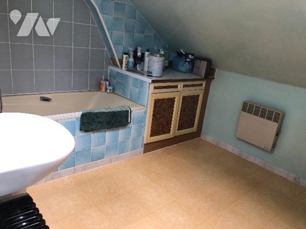 Maison d'habitation et appartement loué idéal investisseur