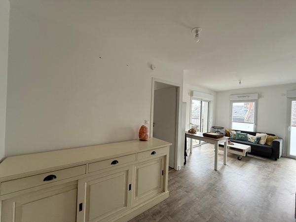 Appartement La Roche Sur Yon 2 pièce(s) 40.23 m2