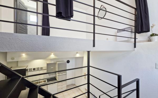 Appartement à vendre    2 pièces • 34 m2 Villeneuve-lès-Avignon