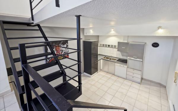 Appartement à vendre    2 pièces • 34 m2 Villeneuve-lès-Avignon