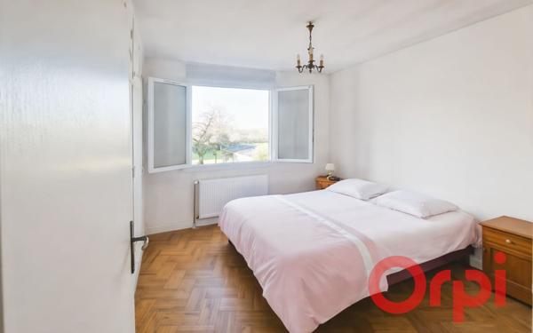 Maison à vendre    5 pièces •  Sancoins