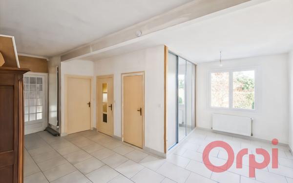 Maison à vendre    5 pièces •  Sancoins