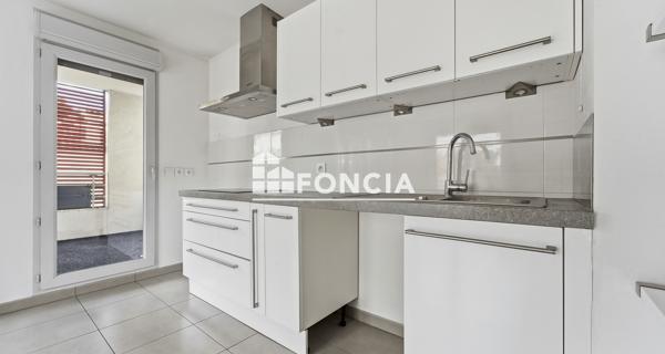 À vendre Appartement 3 pièces 58 m² - Saint-laurent-du-var 06700