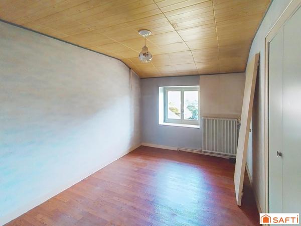 Espace, calme et potentiel : un cadre idéal pour un projet familial à la campagne.