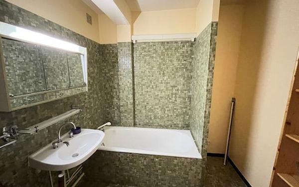 Appartement à vendre    2 pièces • 70 m2 Château-Thierry