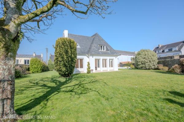 Vente / Maison et grand terrain