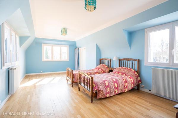 Vente / Maison et grand terrain