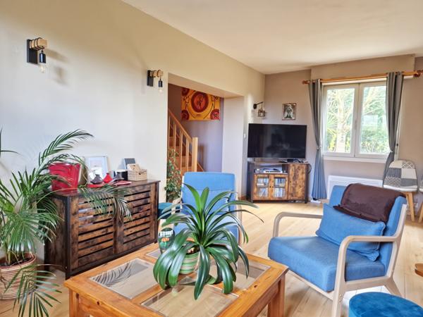 Maison 6 pièces - 146 m² Exclusivité efficity