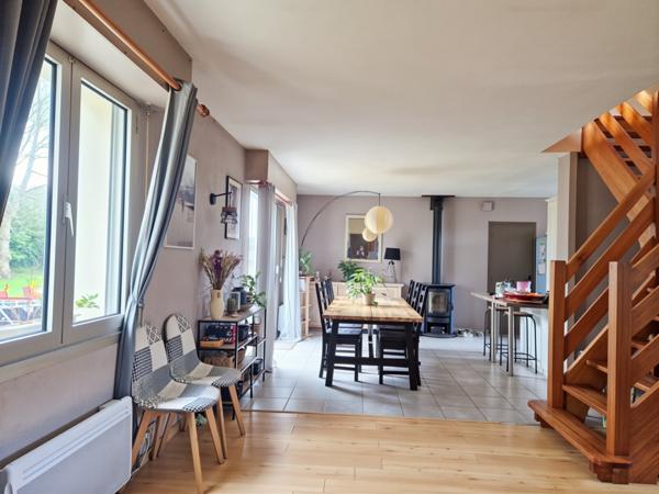 Maison 6 pièces - 146 m² Exclusivité efficity