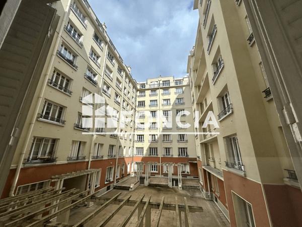 Location Appartement 2 pièces 54.1 m² - 39/41 RUE NICOLAS LEBLANC Lille 59000