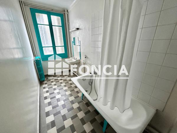 Location Appartement 2 pièces 54.1 m² - 39/41 RUE NICOLAS LEBLANC Lille 59000