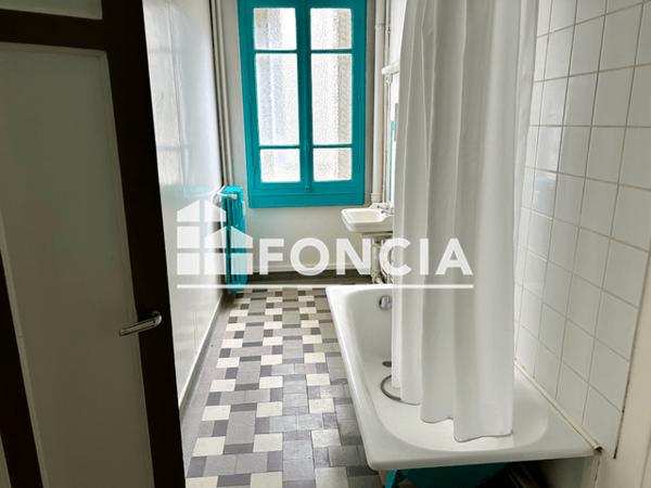Location Appartement 2 pièces 54.1 m² - 39/41 RUE NICOLAS LEBLANC Lille 59000