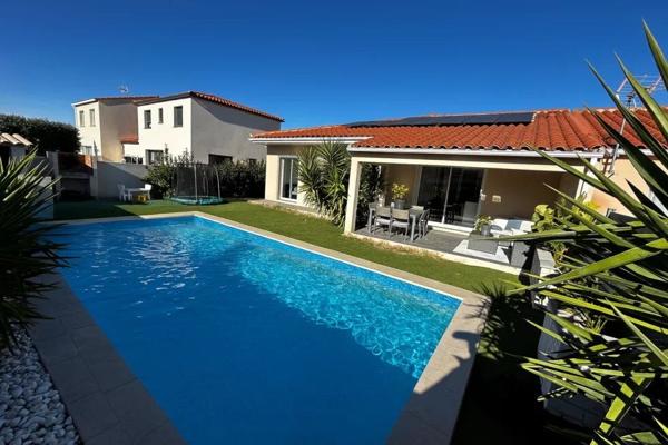 Vente                                                      Villa
                        
                     4 pièces                      102 m2                     à Brouilla