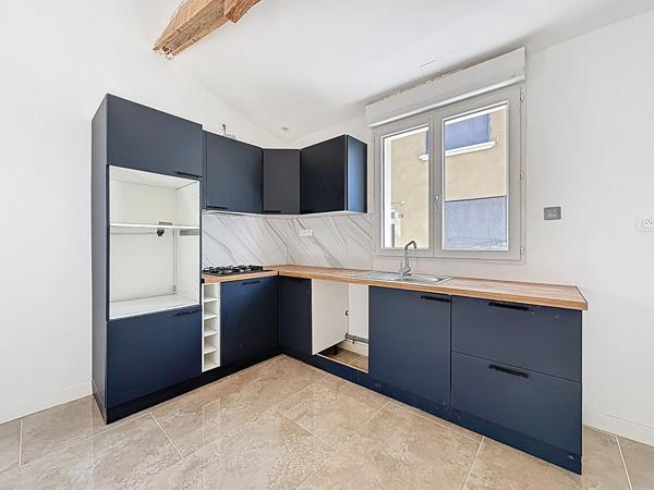 Maison de 2 pièces à louer à Feugarolles - Calme et Confort