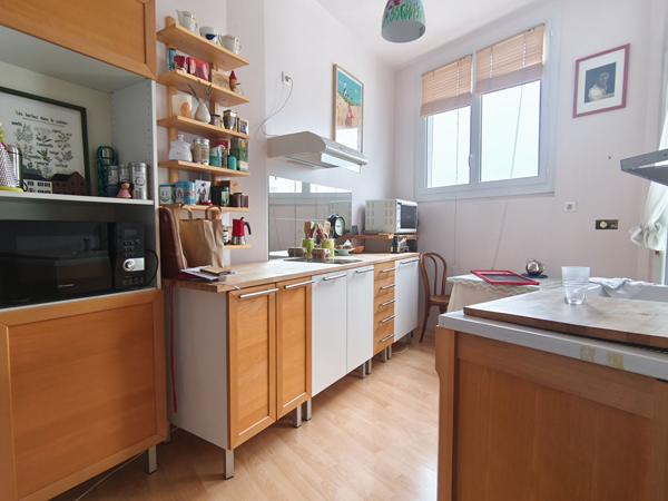16000 ANGOULEME Bel appartement 4 pièces de 128m² - cave, parking -Victor Hugo