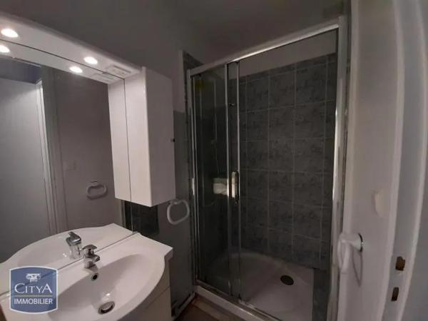 Appartement à louer 3 pièces 70.28m²