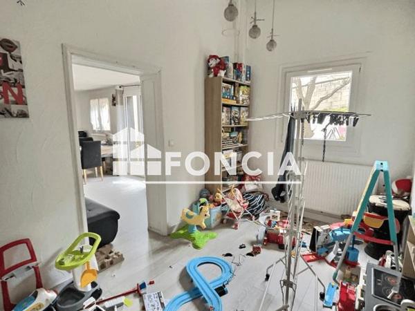 À vendre Maison 4 pièces 97 m² - Le Chambon-feugerolles 42500