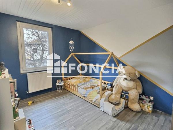 À vendre Maison 4 pièces 97 m² - Le Chambon-feugerolles 42500