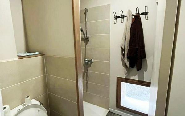 Appartement à louer    4 pièces • 115 m2 Pont-Saint-Esprit