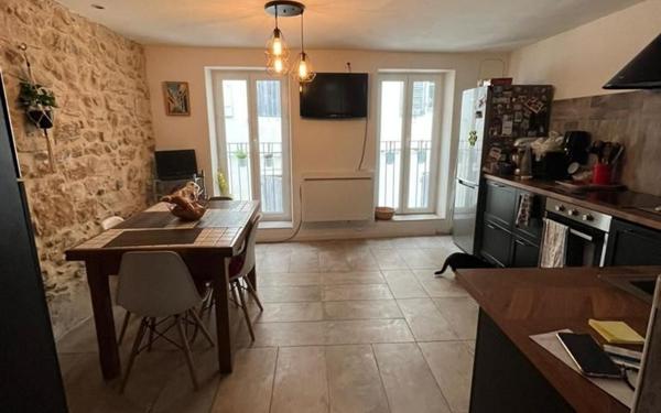 Appartement à louer    4 pièces • 115 m2 Pont-Saint-Esprit