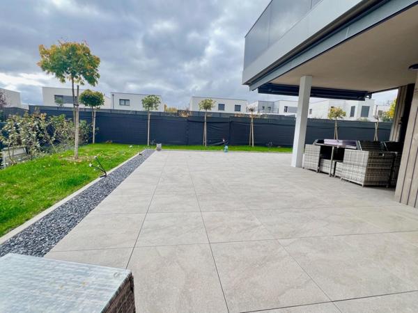 Rare, appartement à Elange avec terrasse et jardin