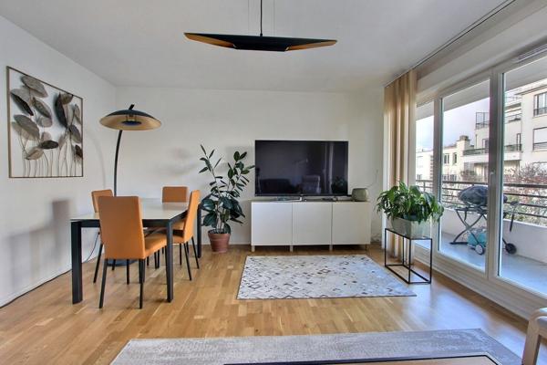 Appartement Asnieres Sur Seine - 4 pièces / balcon - 83,60 m2