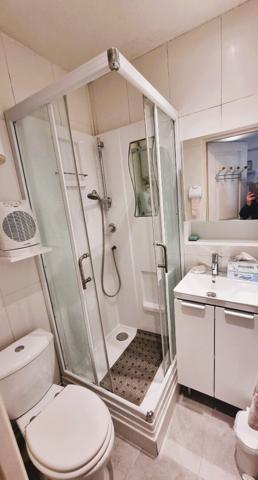 PARIS 12, rue de Wattignies | Studio 12,1 m² au Calme Absolu sur Cour - Parfait État & Faibles Charges
