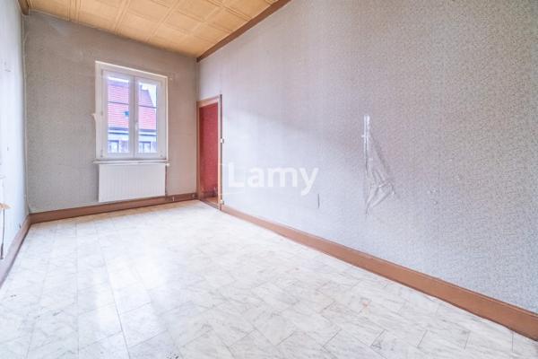 Maison 6 pièces au centre-ville avec cour intérieure