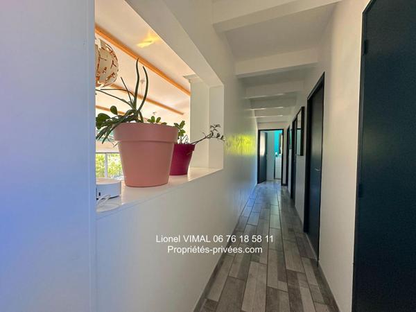 Ensemble immobilier Maison 220 m2 avec local commercial ( env 90 m2 )