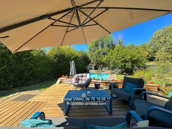 Ensemble immobilier Maison 220 m2 avec local commercial ( env 90 m2 )