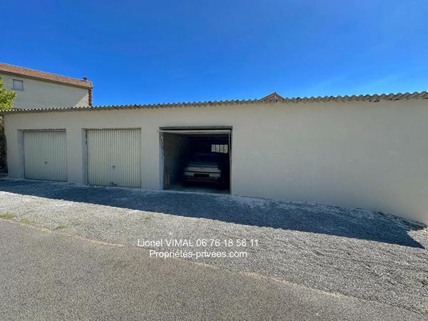 Ensemble immobilier Maison 220 m2 avec local commercial ( env 90 m2 )