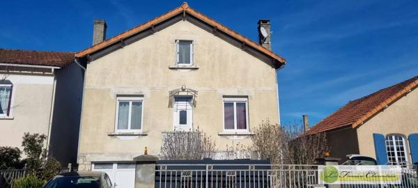 ANGOULEME : porche centre ville