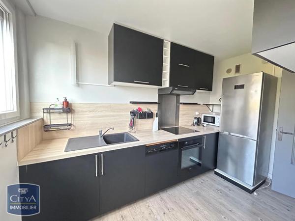 Appartement à louer 4 pièces 66.05m²