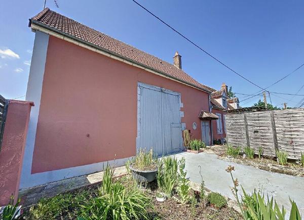 Maison à vendre    6 pièces •  Saint-Pierre-les-Étieux