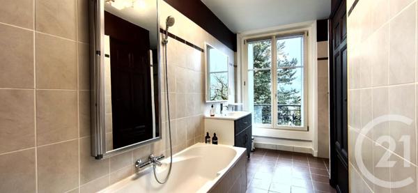 Appartement T3 à vendre  3 pièces - 109,61 m2 AIX LES BAINS - 73