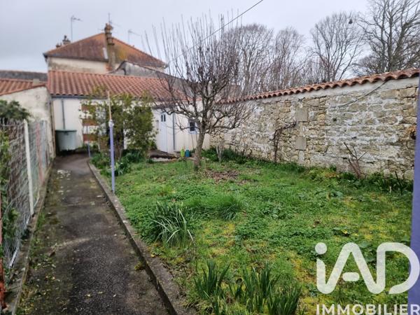 Maison à vendre 5 pièces 80 m² Rochefort