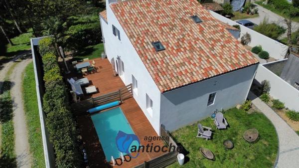 Maison 5 pièces 125 m² avec piscine