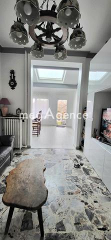 Maison à LES PAVILLONS-SOUS-BOIS, 93320 - 6 pièces 120m²