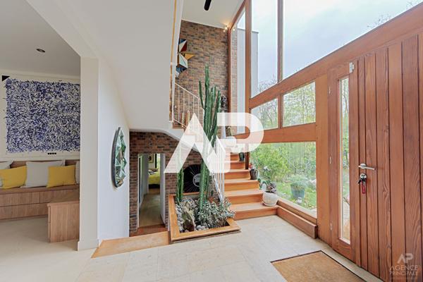 Maison Rueil Malmaison 6 pièce(s) 186 m2 1 880 000 € **  - Référence  19927
