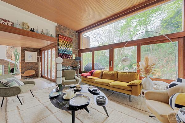 Maison Rueil Malmaison 6 pièce(s) 186 m2 1 880 000 € **  - Référence  19927
