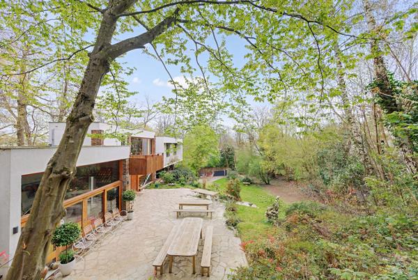 Maison Rueil Malmaison 6 pièce(s) 186 m2 1 880 000 € **  - Référence  19927